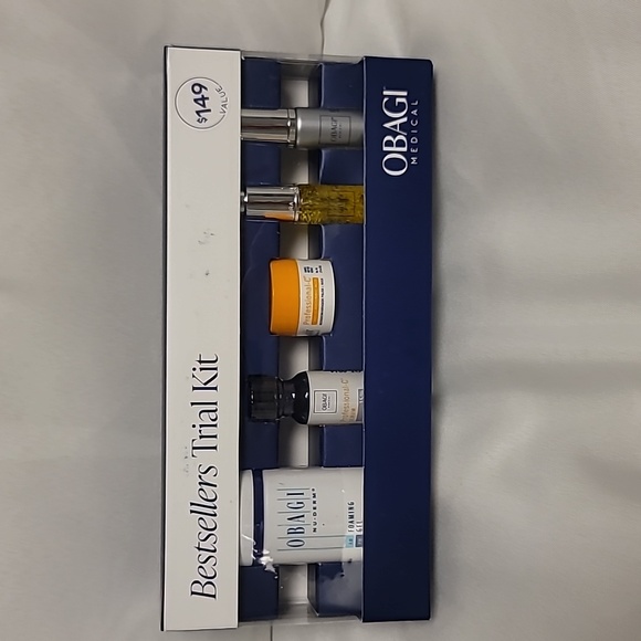 OBAGI DELUX TRIAL KIT - Picture 1 of 3